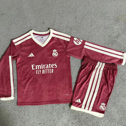 Jersey 2026/27 Real Madrid Tercero Manga larga Niño