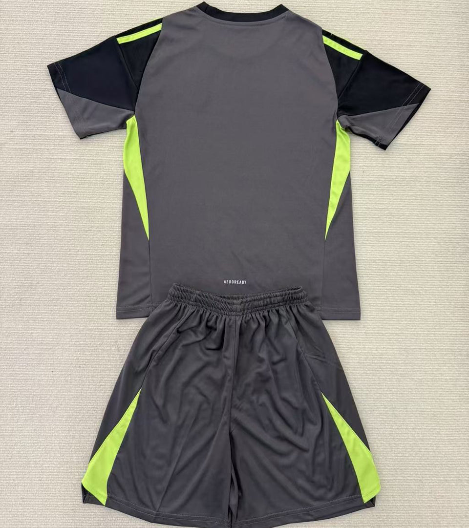 jersey 2025/26 real madrid especial manga corta niño