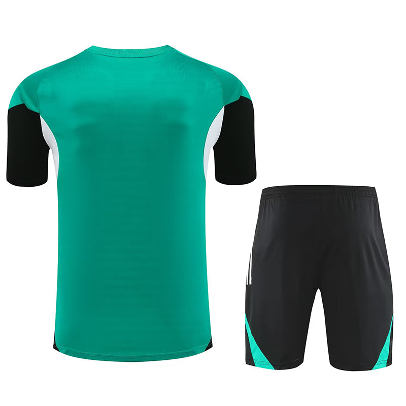 conjunto entrenamiento 2026 liverpool