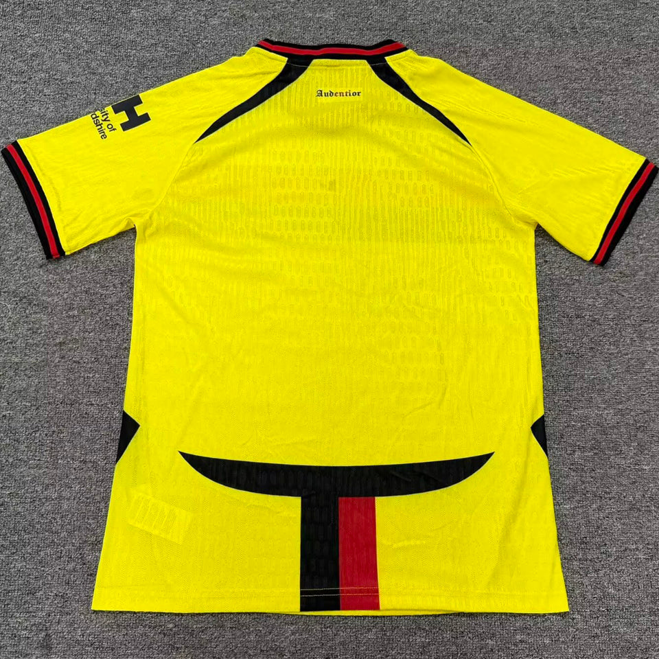 jersey 2026/27 watford local manga corta versión fan