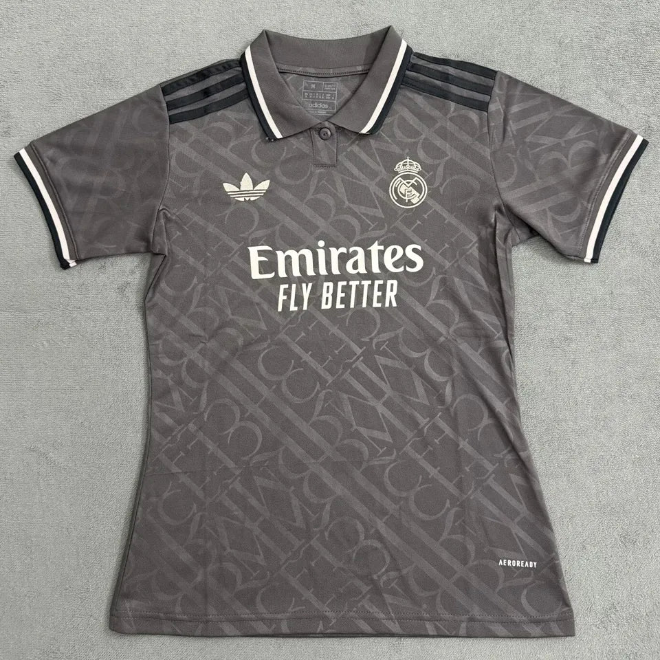 Jersey 2024/25 Real Madrid Tercero Manga corta Mujer