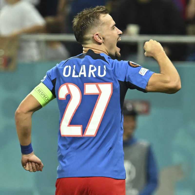 Jersey 2024/25 FCSB Local Manga corta Versión Fan