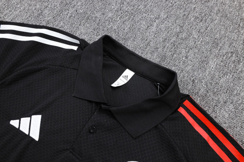 Conjunto Entrenamiento 2025/26 Ajax