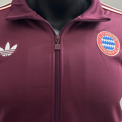 Conjunto Casual 2025/26 Bayern Munich