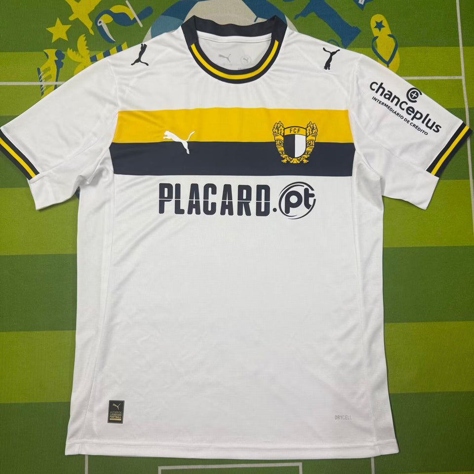 Jersey 2025/26 Famalicão Local Manga corta Versión Fan