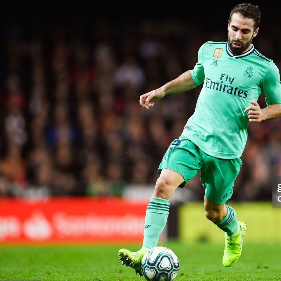jersey 2019/20 real madrid tercero manga corta versión jugador retro