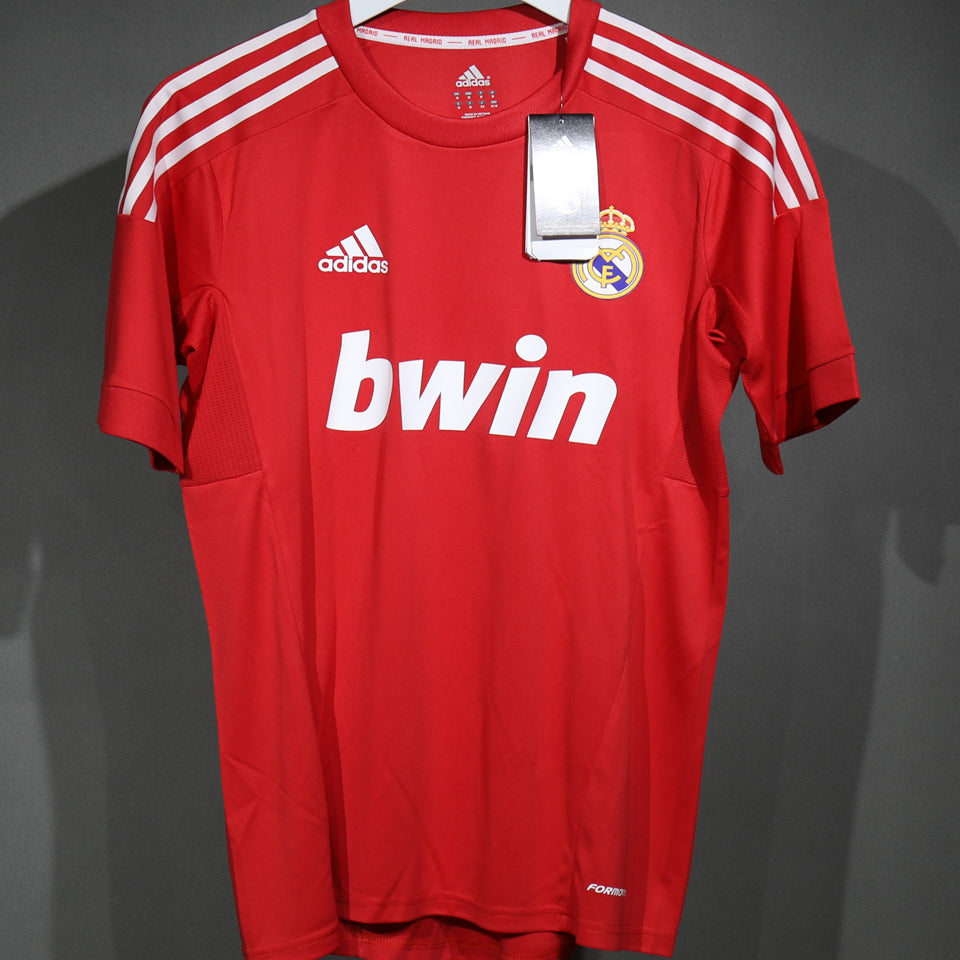 Jersey 2011/12 Real Madrid Visitante Manga corta Versión Jugador Retro