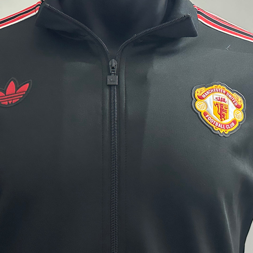 conjunto casual 2025/26 manchester united
