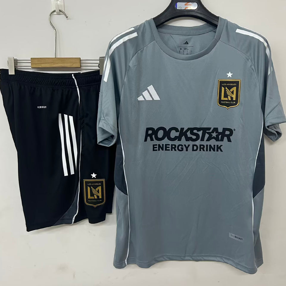 conjunto entrenamiento 2026 los angeles