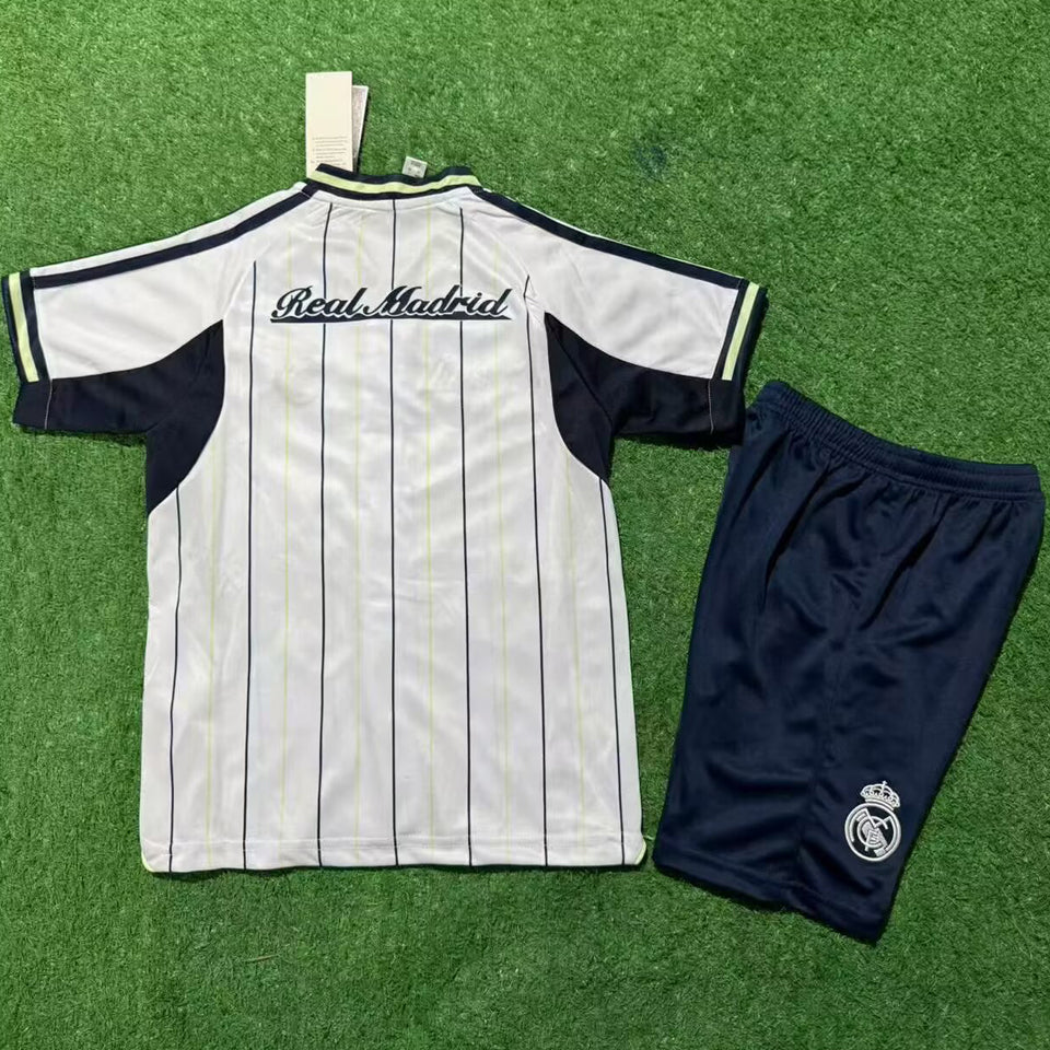 jersey 2025/26 real madrid especial manga corta niño