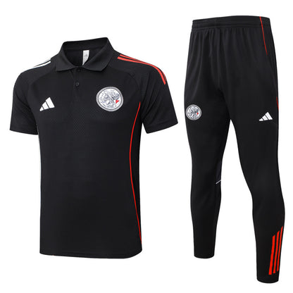Conjunto Entrenamiento 2025/26 Ajax