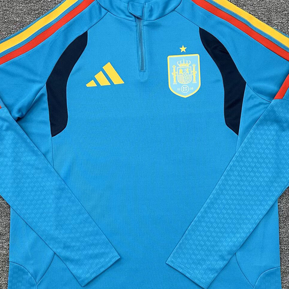 conjunto entrenamiento 2026/27 españa