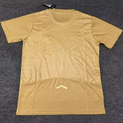 Jersey 2026/27 Stone Island Gold Especial Manga corta Versión Fan