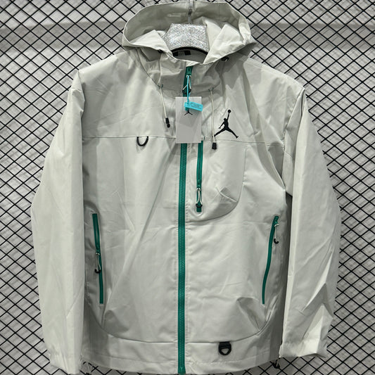 Rompeviento 2026/27 Jordan Outdoor