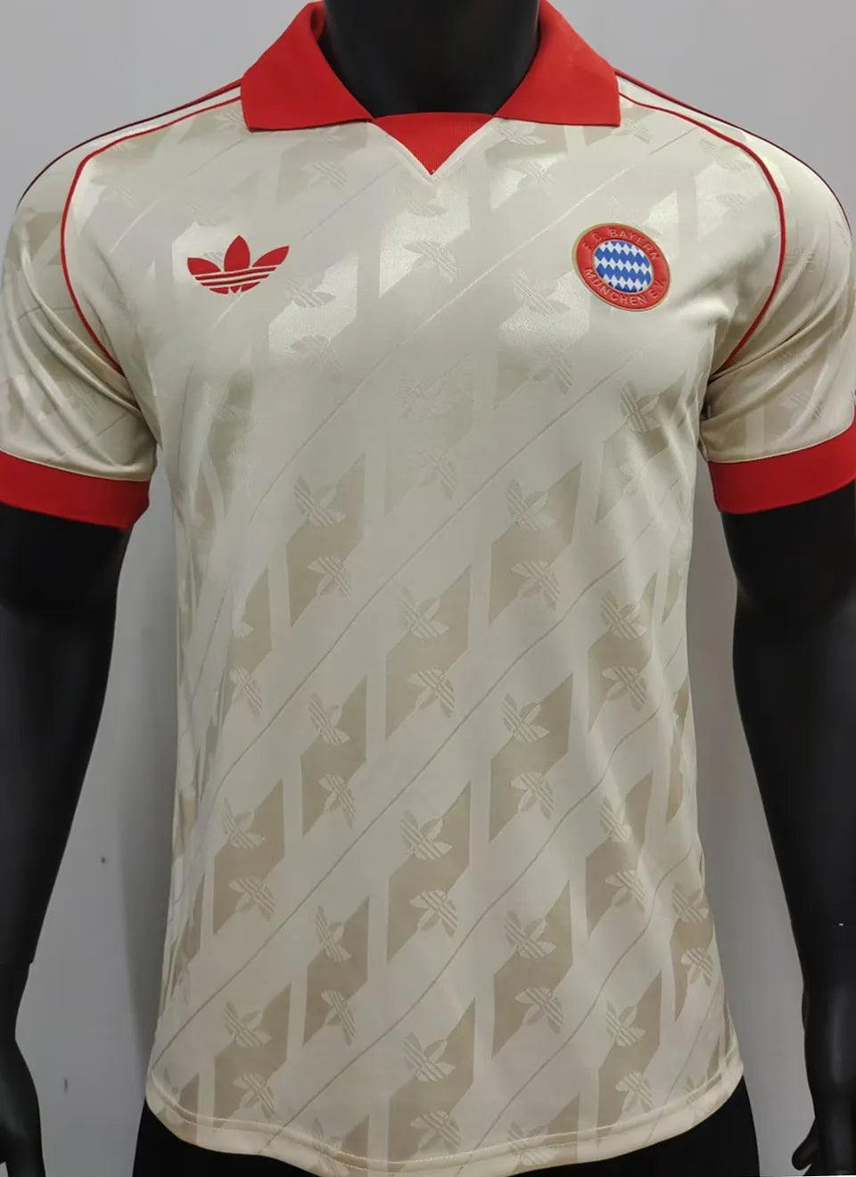 Jersey 2025 Bayern Munich Especial Manga corta Versión Jugador Retro