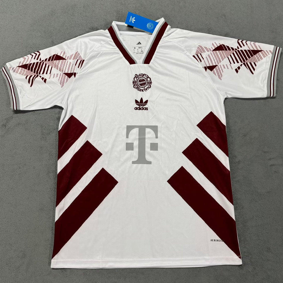 Jersey 2025 Bayern Munich Especial Manga corta Versión Fan