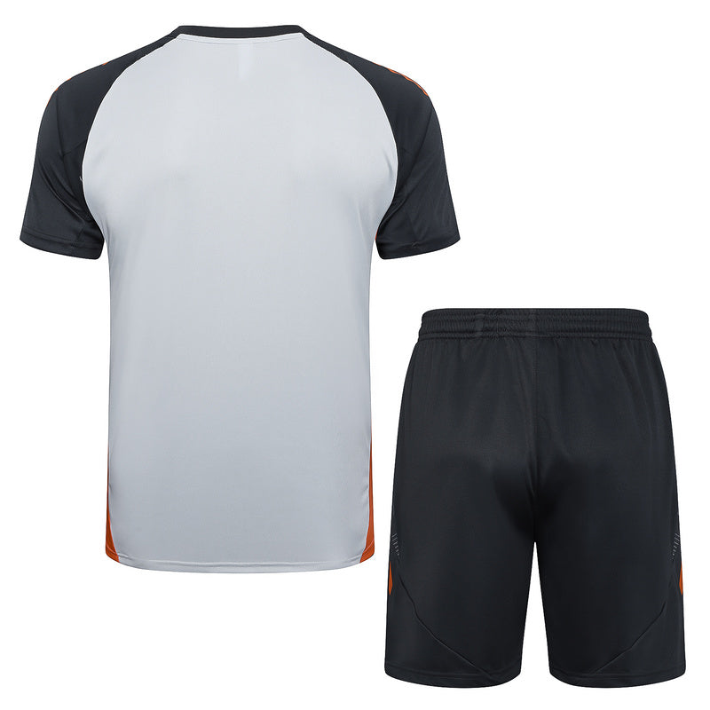conjunto entrenamiento 2025/26 benfica