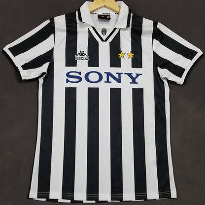 Jersey 1995/97 Juventus Local Manga corta Versión Fan Retro