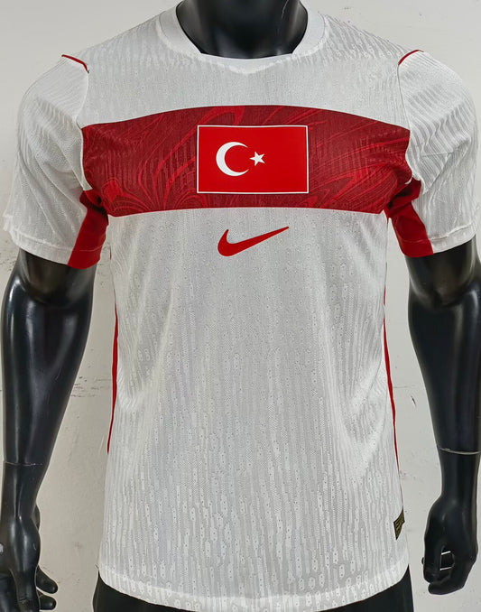 2026/27 Turkey Local Versión Jugador Selecciones