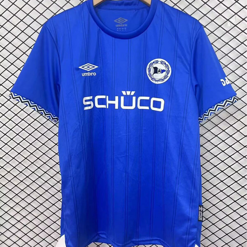 Jersey 2025/26 Bielefeld Local Manga corta Versión Fan