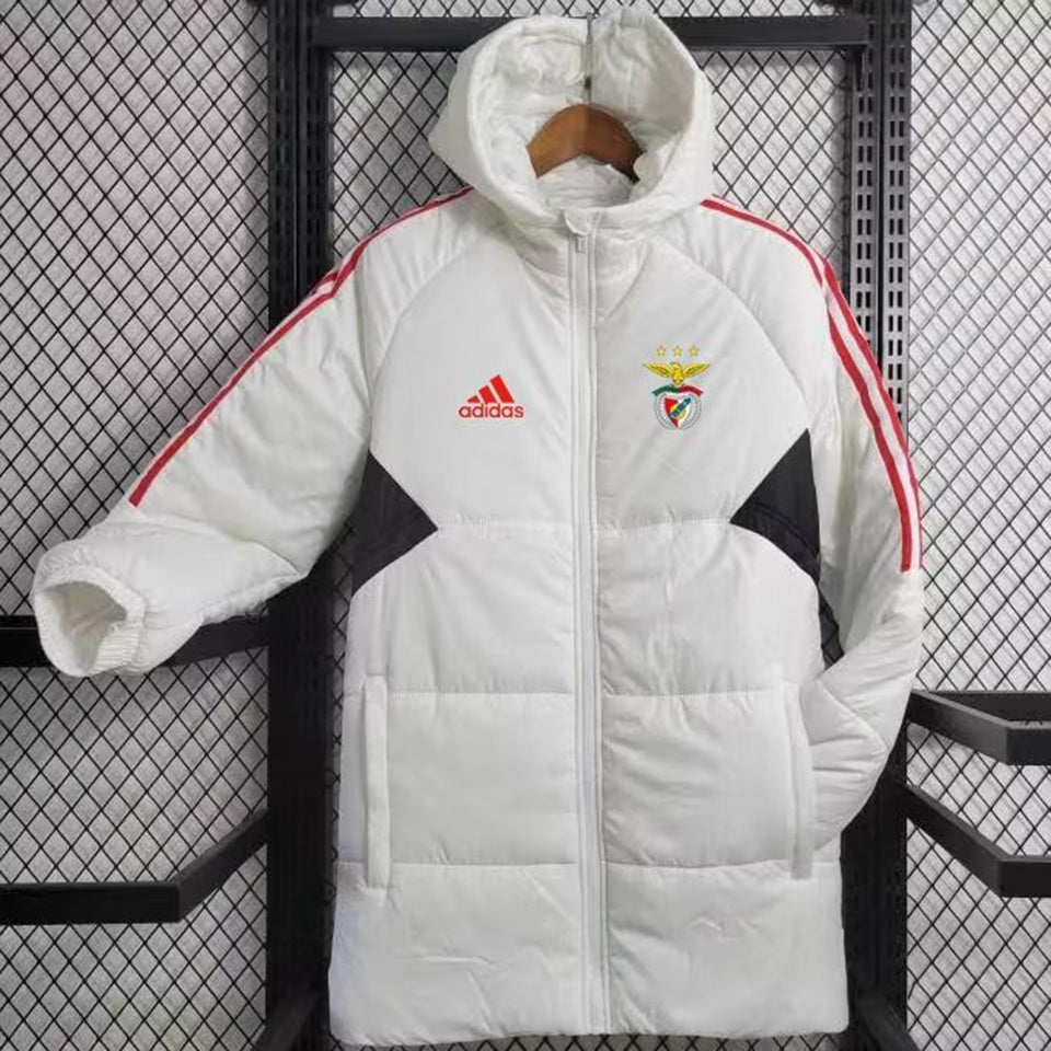 conjunto casual 2023/24 benfica
