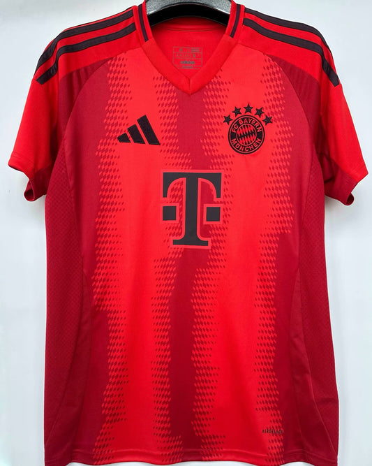 Jersey 2024/25 Bayern Munich Local Manga corta Versión Fan