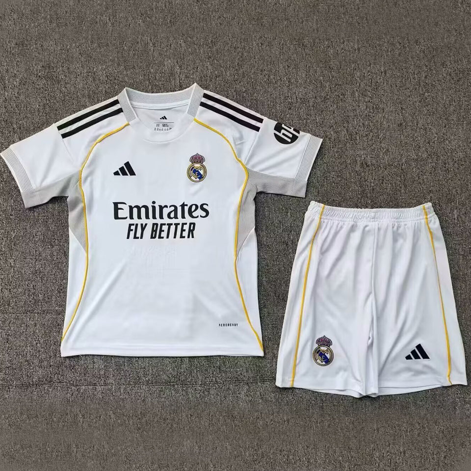 Jersey 2025/26 Real Madrid Local Manga corta Niño