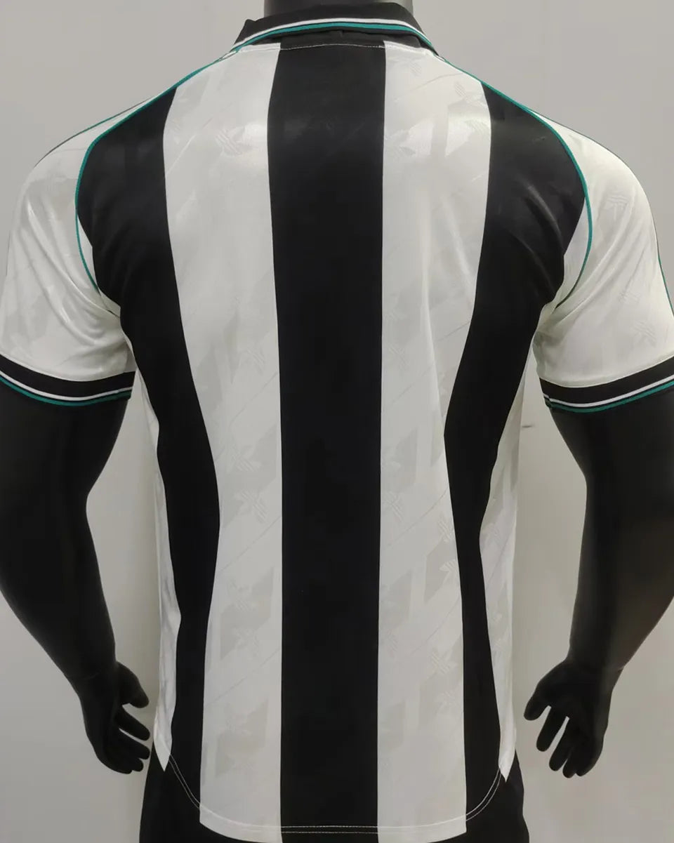 Jersey 2025 Newcastle Especial Manga corta Versión Jugador Retro