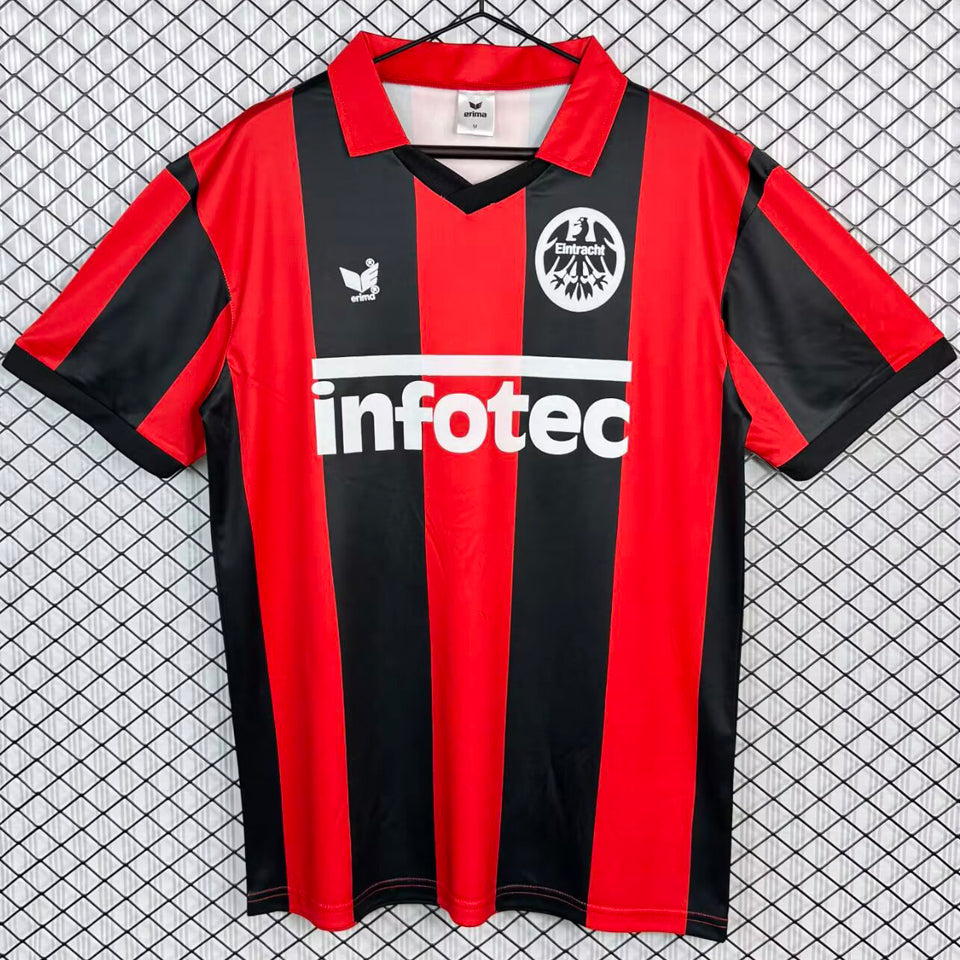 jersey 1983/1984 frankfurt local manga corta versión fan retro