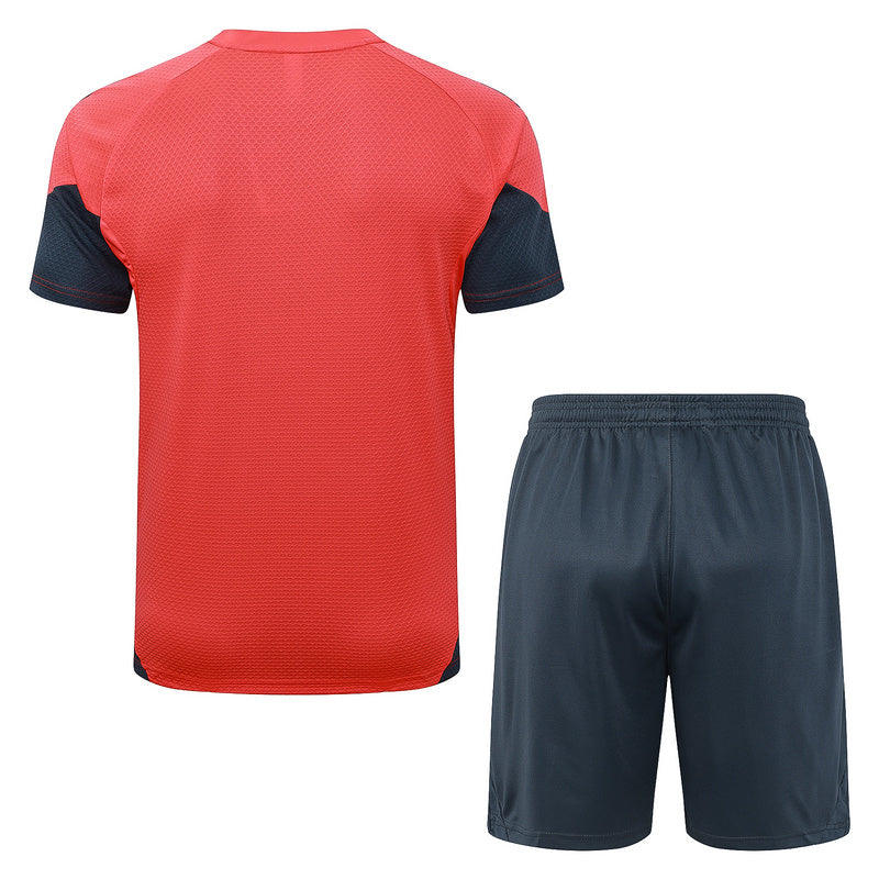 conjunto entrenamiento 2025/26 bayern munich