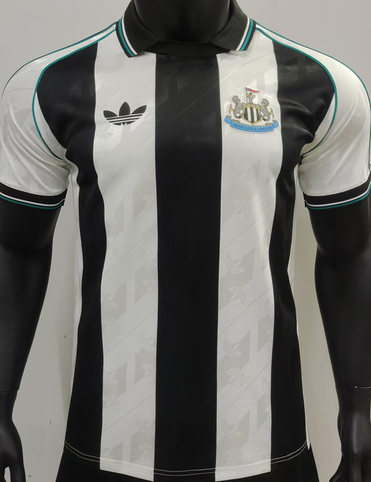 Jersey 2025 Newcastle Especial Manga corta Versión Jugador Retro