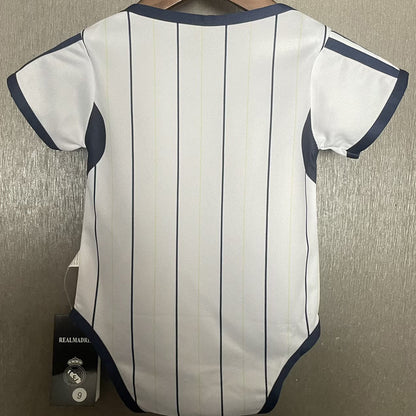 Jersey 2025/26 Real Madrid Especial Manga corta Versión Fan