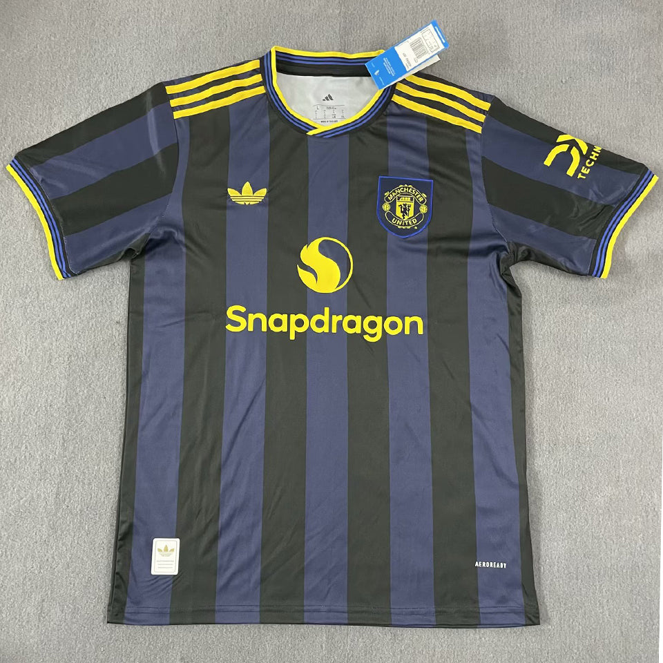 Jersey 2025/26 Manchester United Tercero Manga corta Versión Fan