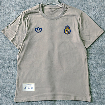 Jersey 2026/27 Real Madrid Especial Manga corta Versión Fan Retro