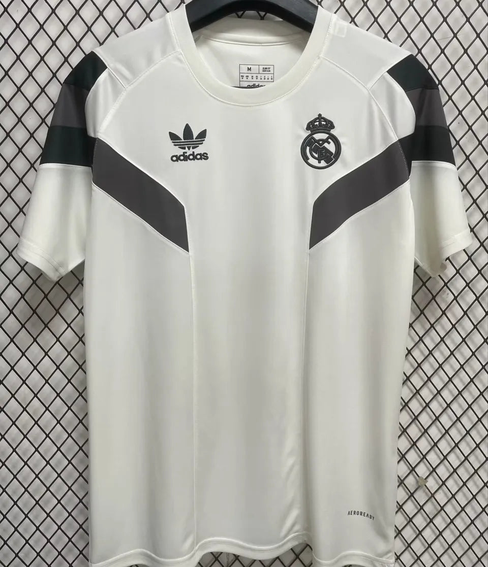 Jersey 2024/25 Real Madrid Especial Manga corta Versión Fan