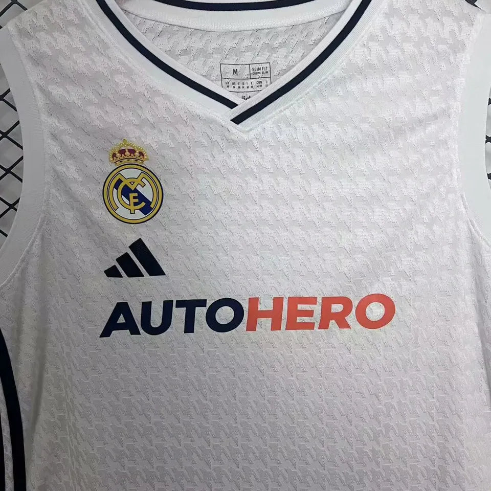 Jersey 2024/25 Real Madrid Local Manga corta Versión Fan