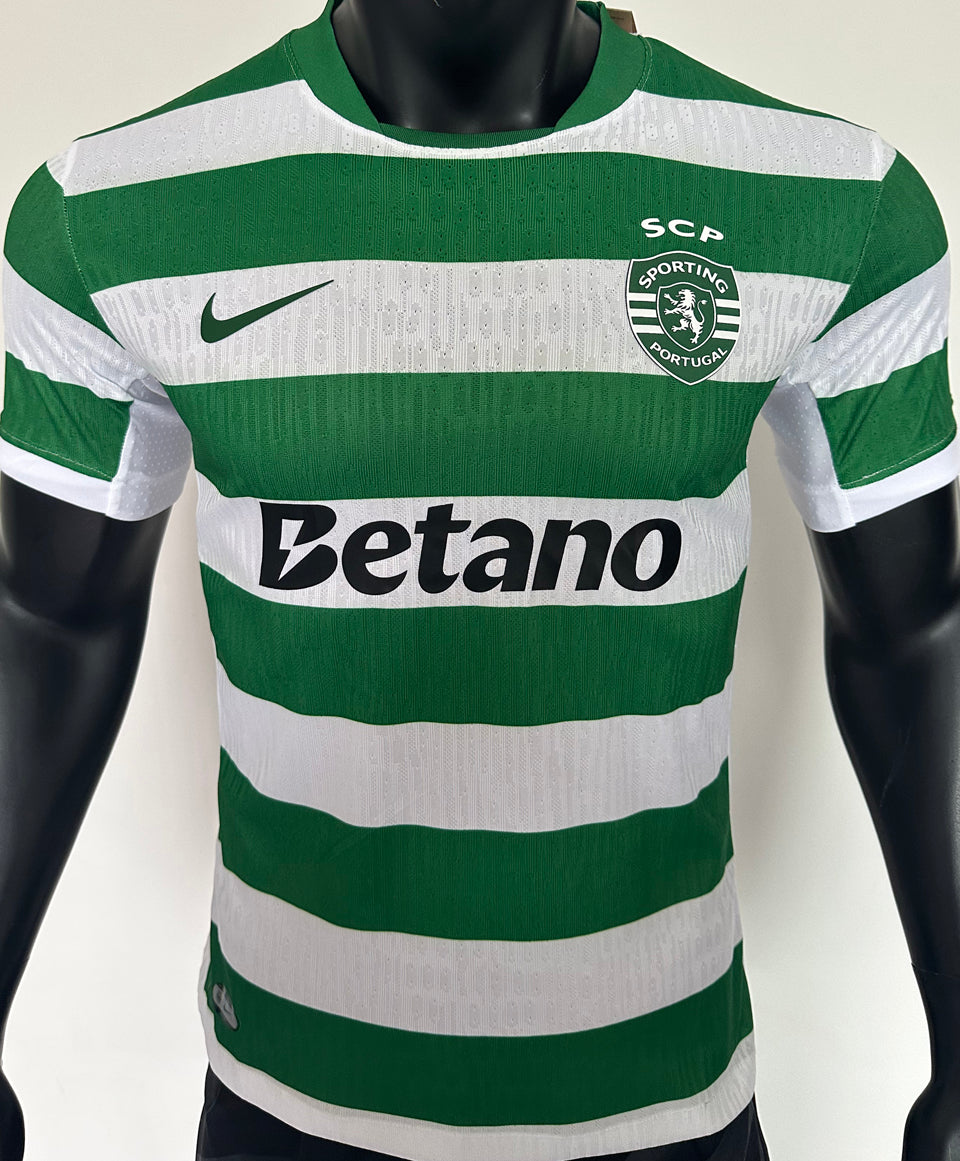 Jersey 2025/26 Sporting Lisbon Local Manga corta Versión Jugador