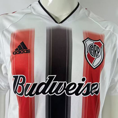 Jersey 2004/05 River Plate Tercero Manga corta Versión Fan Retro