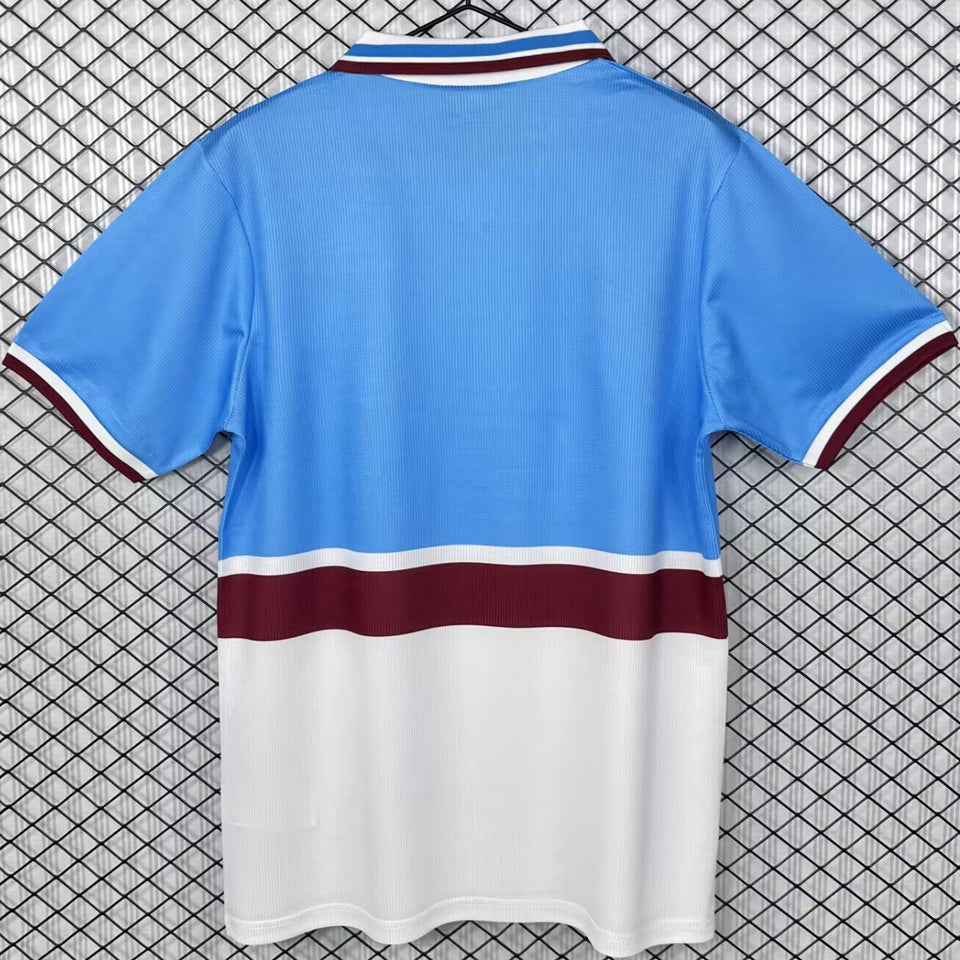 jersey 1997/1998 aston villa visitante manga corta versión fan retro