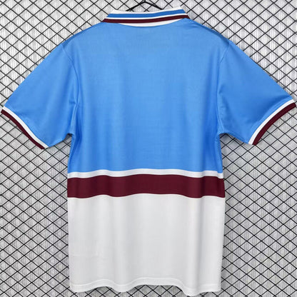 Jersey 1997/1998 Aston Villa Visitante Manga corta Versión Fan Retro