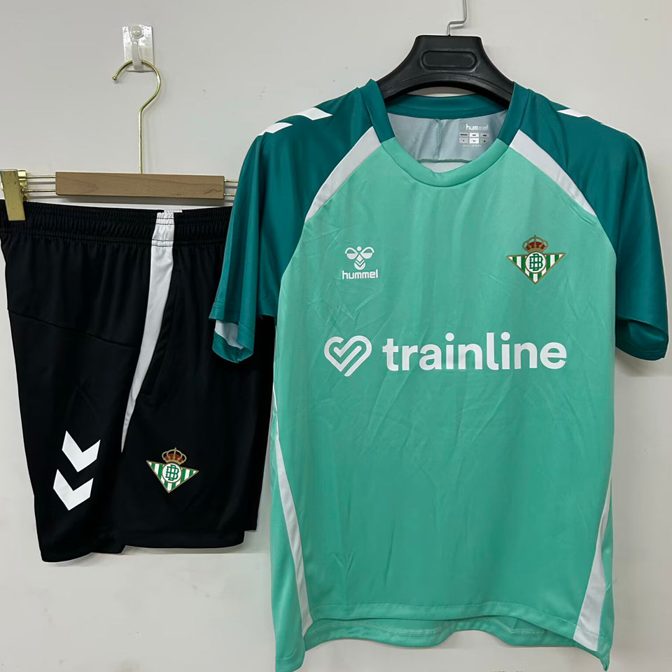 conjunto entrenamiento 2026 r bts