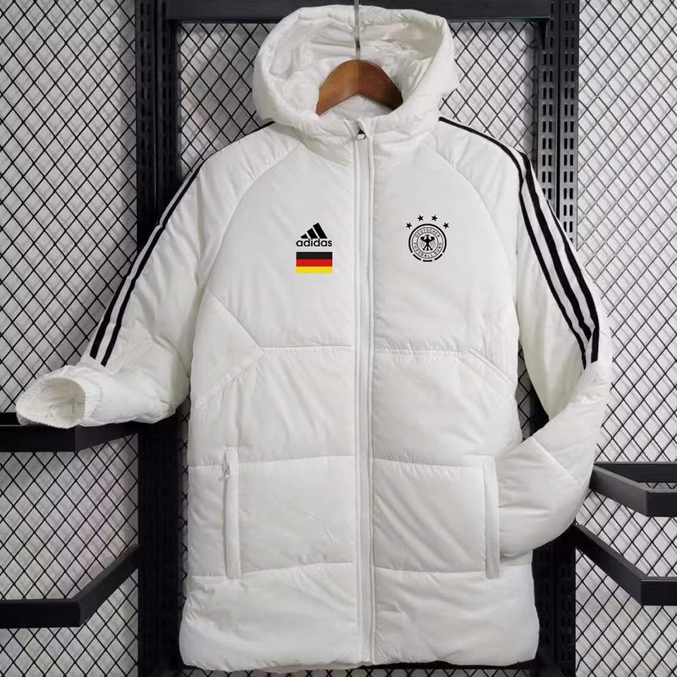 conjunto casual 2023/24 alemania