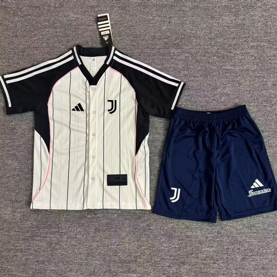 Jersey 2025/26 Juventus Especial Manga corta Niño