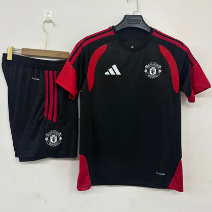Conjunto Entrenamiento 2026/27 Manchester United