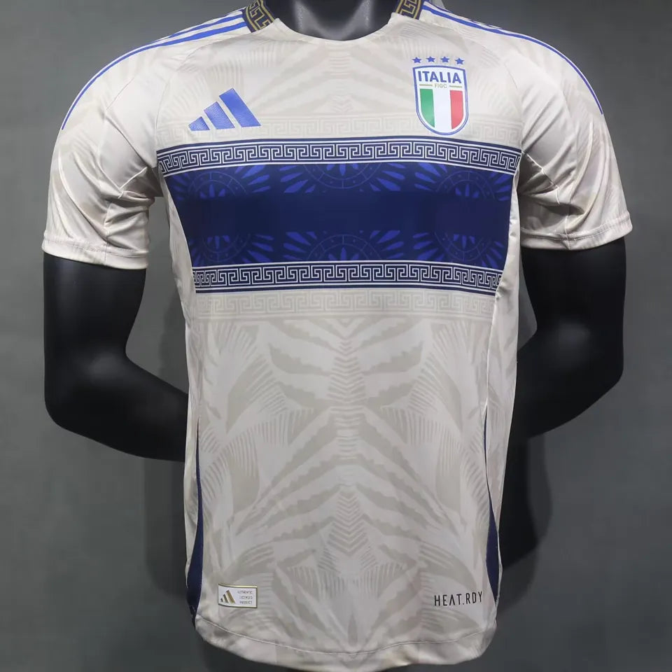 2024/25 Italia Especial Versión Jugador Selecciones