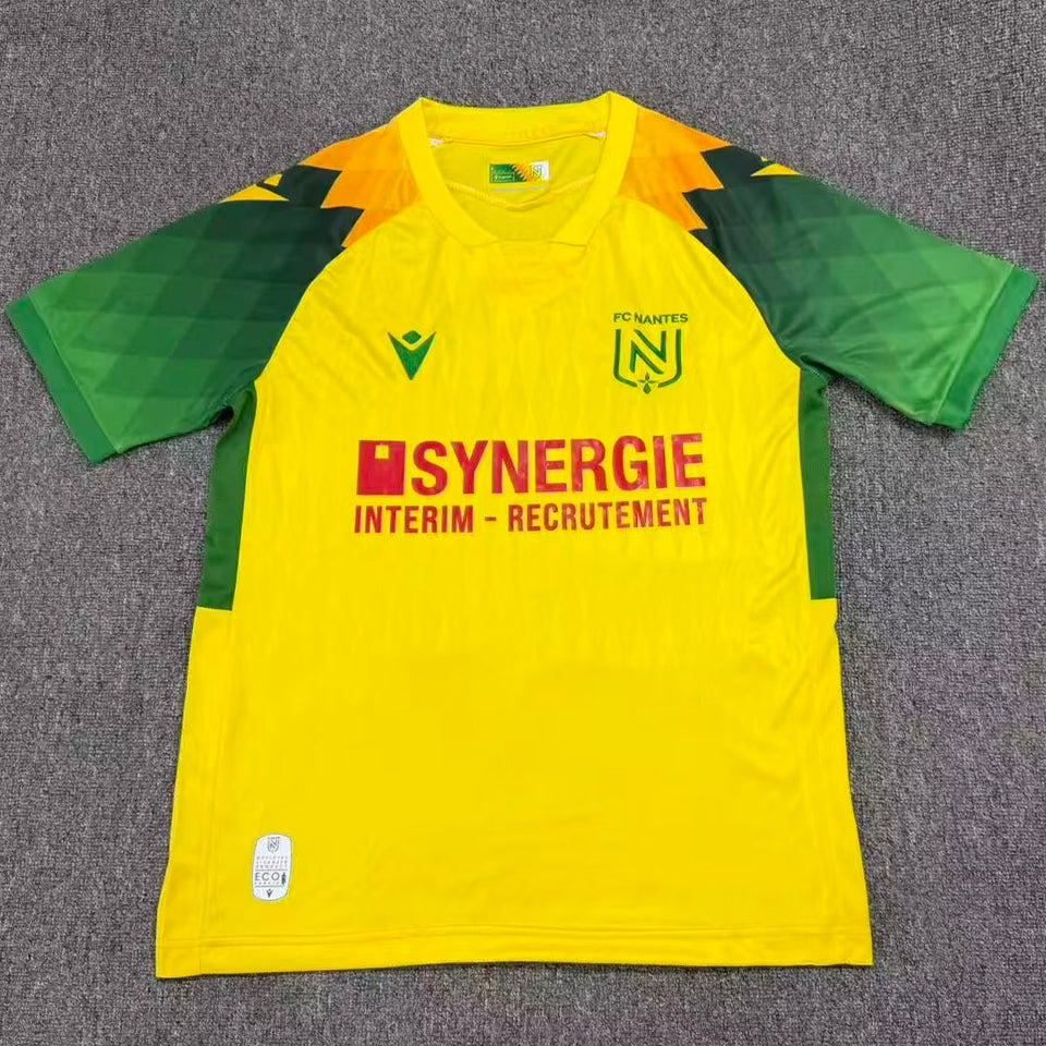 jersey 2026/27 nantes local manga corta versión fan