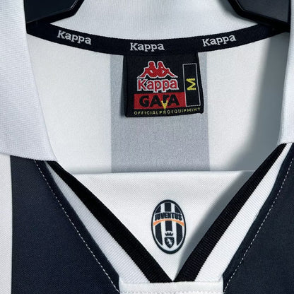 Jersey 1995/97 Juventus Local Manga larga Versión Fan Retro