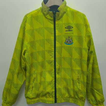 Rompeviento 1991 Newcastle Retro