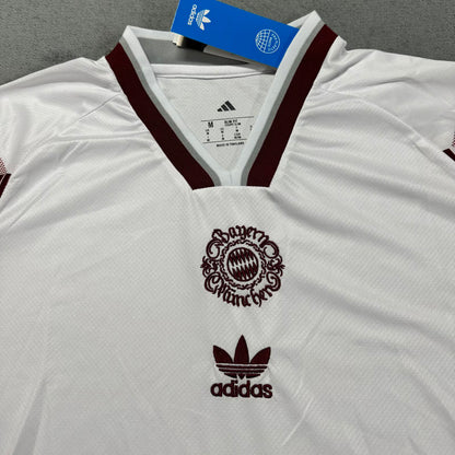 Jersey 2025 Bayern Munich Especial Manga corta Versión Fan