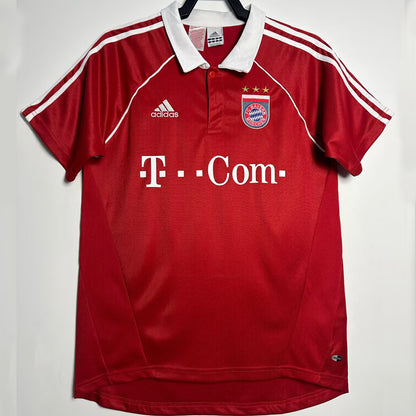 Jersey 2005/06 Bayern Munich Local Manga corta Versión Fan Retro
